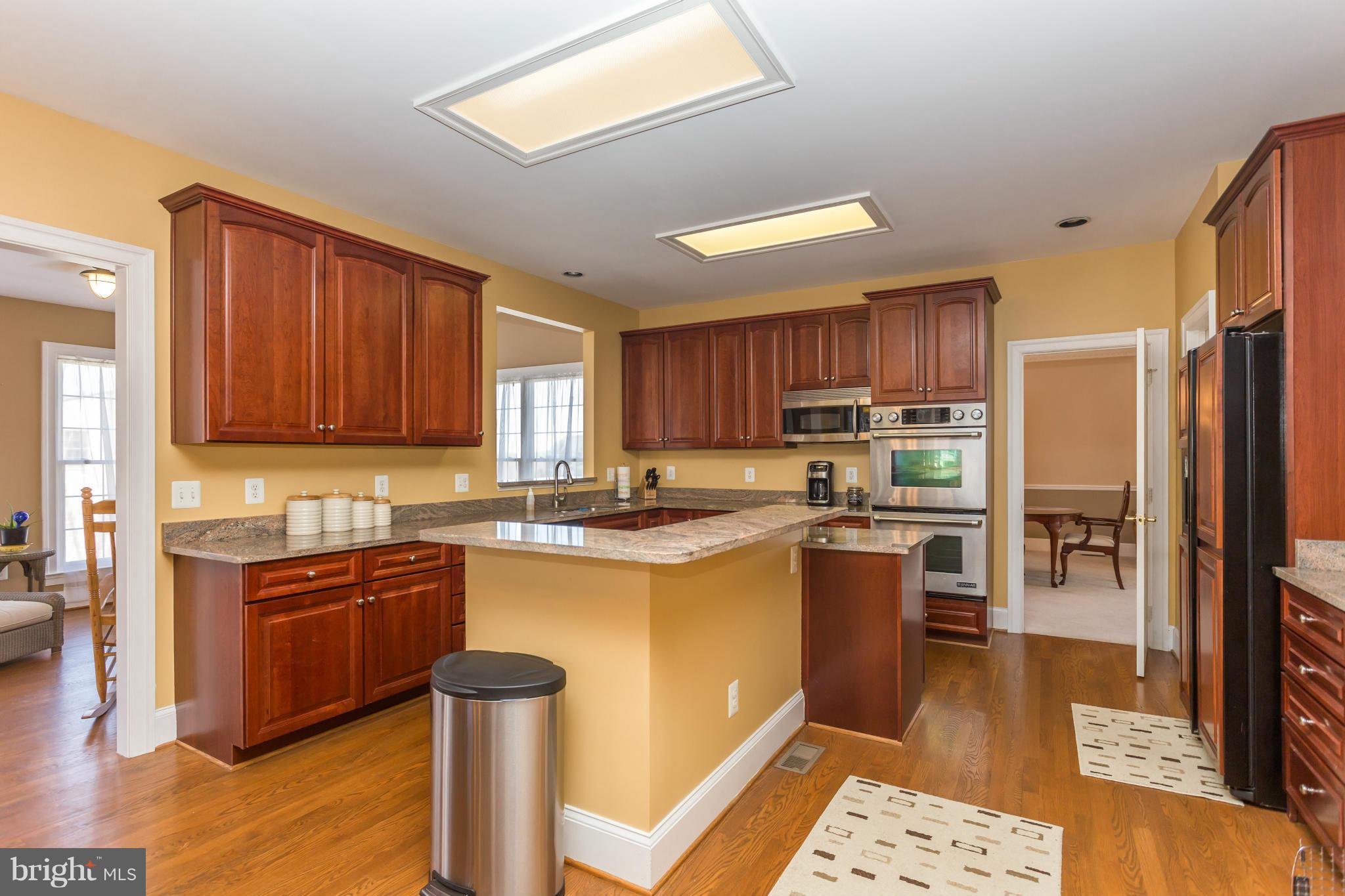 18636 Kerill Road Triangle, VA 22172 - Photo 12 of 30 Kitchen