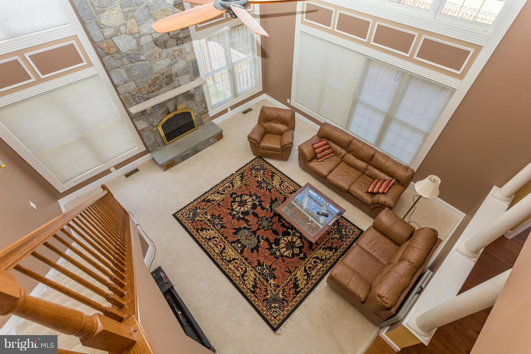18636 Kerill Road Triangle, VA 22172 - Photo 3 of 30 Family Room