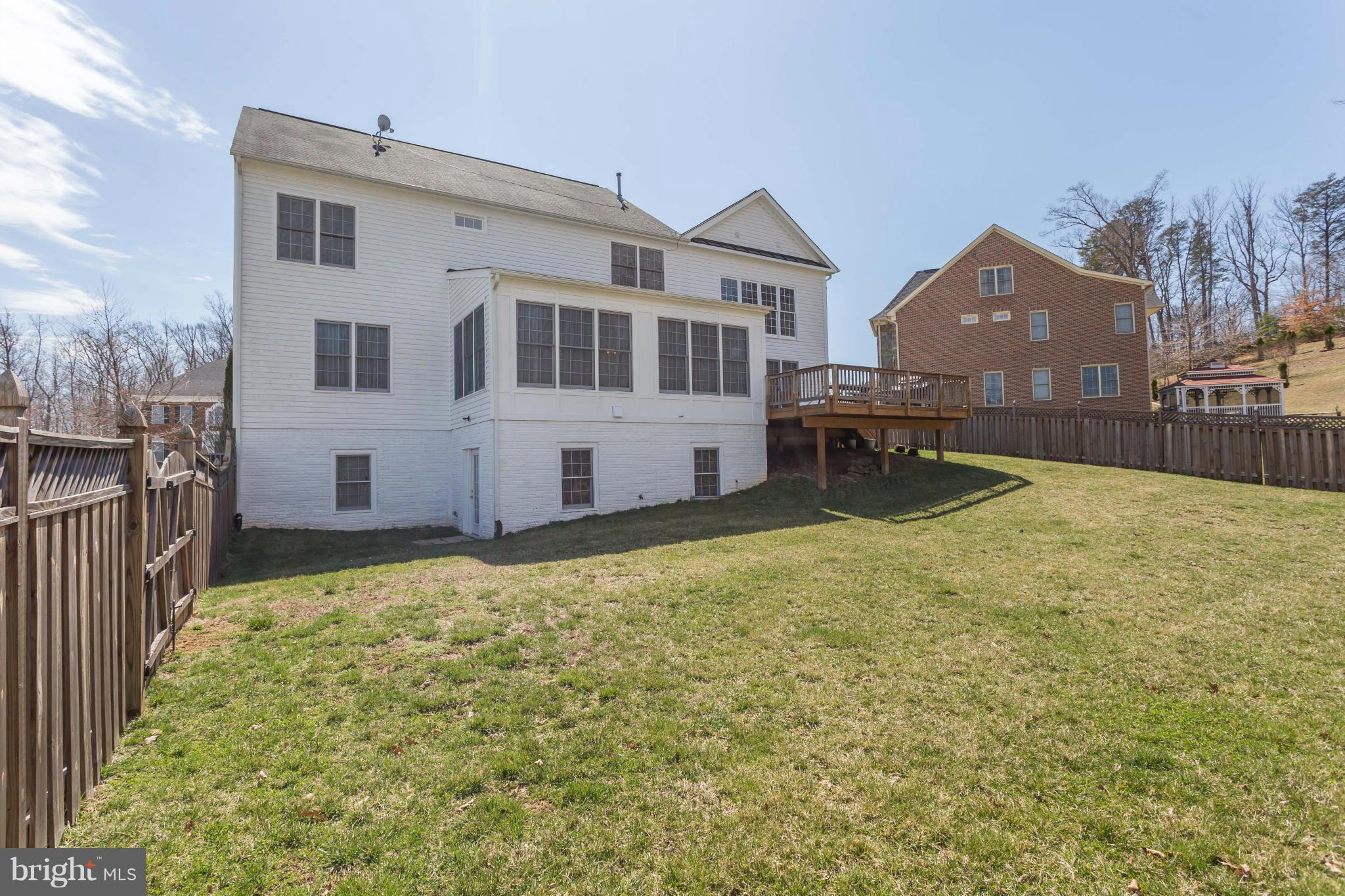 18636 Kerill Road Triangle, VA 22172 - Photo 29 of 30 Exterior (Rear)