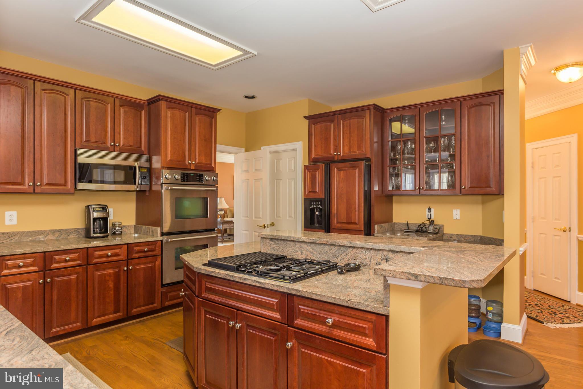 18636 Kerill Road Triangle, VA 22172 - Photo 9 of 30 Kitchen