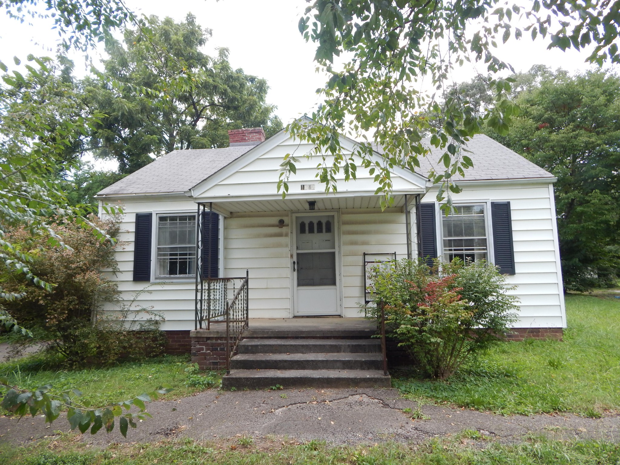 1747 North Wright Road Alcoa, TN 37701 - Photo 1 of 16 Gallery Image 1
