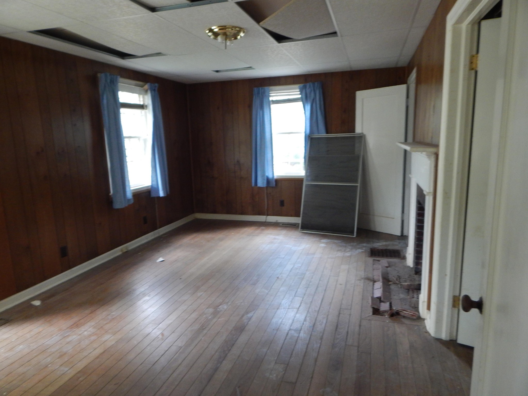 1747 North Wright Road Alcoa, TN 37701 - Photo 4 of 16 Gallery Image 4