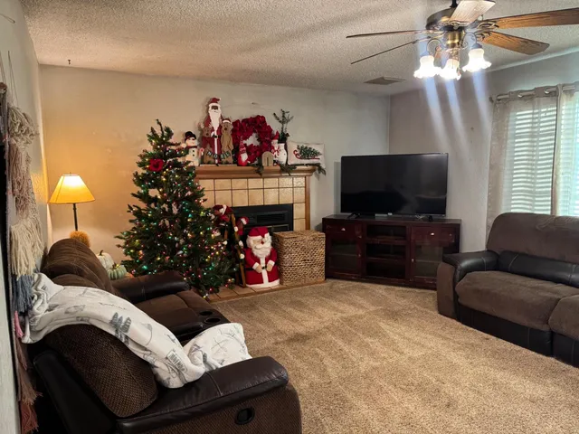 $390,000 | 3804 Thompson Avenue, Selma, CA 93662