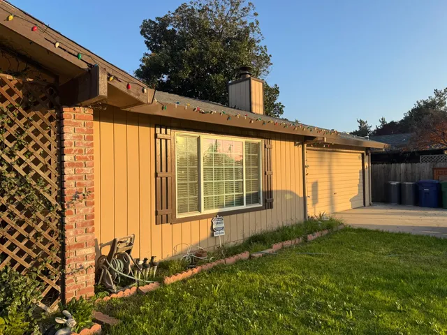 $390,000 | 3804 Thompson Avenue, Selma, CA 93662