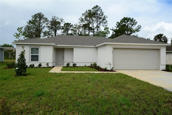 $1,950 | 38 Baltimore Lane, Palm Coast, FL 32137