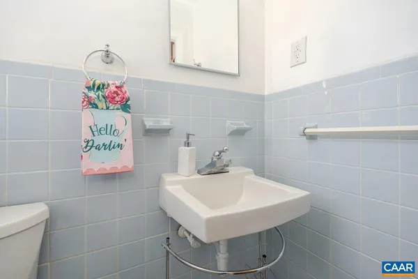$347,500 | 1408 North Coalter Street, Staunton, VA 24401