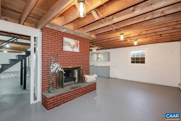 $347,500 | 1408 North Coalter Street, Staunton, VA 24401