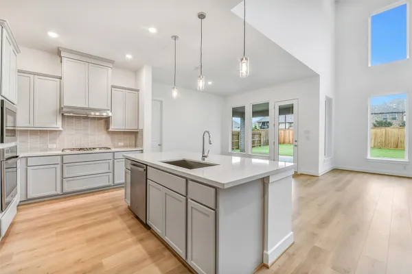 $5,750 | 1673 Birch Lk Lane, Friendswood, TX 77546