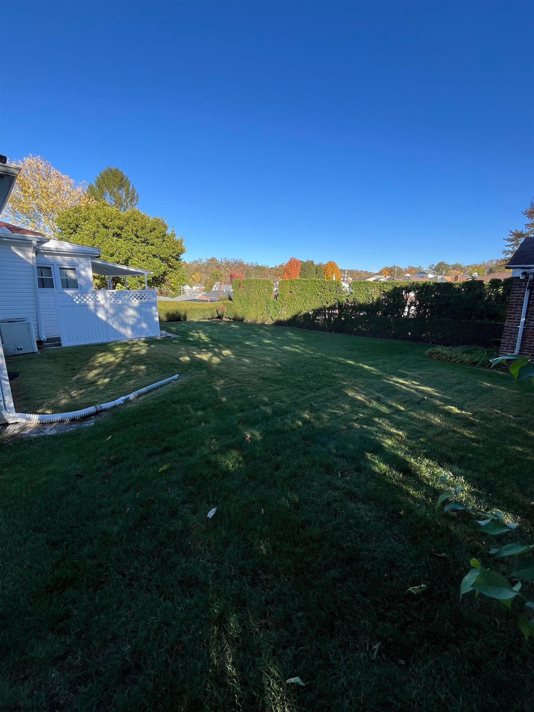 124 Mandan Road Clarksburg, WV 26301 - Photo 4 of 18 Gallery Image 4