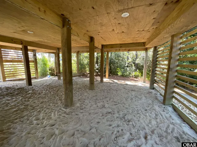 $899,900 | 420 Ridgeview Way, Nags Head, NC 27959