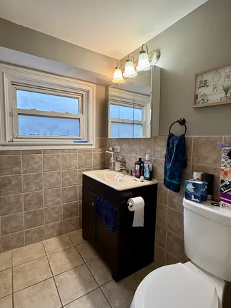 $205,000 | 16637 Paulina Street, Markham, IL 60428