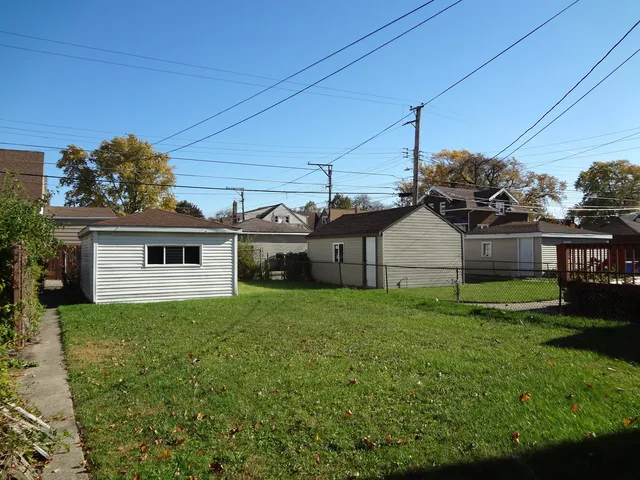 $229,000 | 8141 South Talman Avenue, Chicago, IL 60652