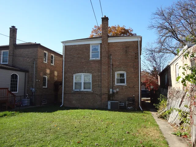 $229,000 | 8141 South Talman Avenue, Chicago, IL 60652