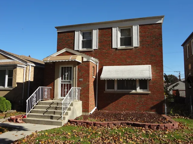 $229,000 | 8141 South Talman Avenue, Chicago, IL 60652