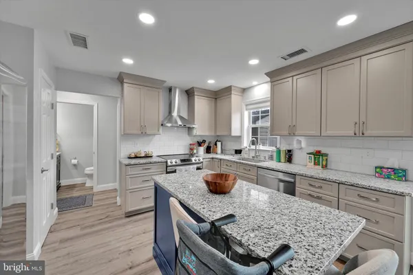 $400,000 | 99 Constitution Avenue, Reading, PA 19606