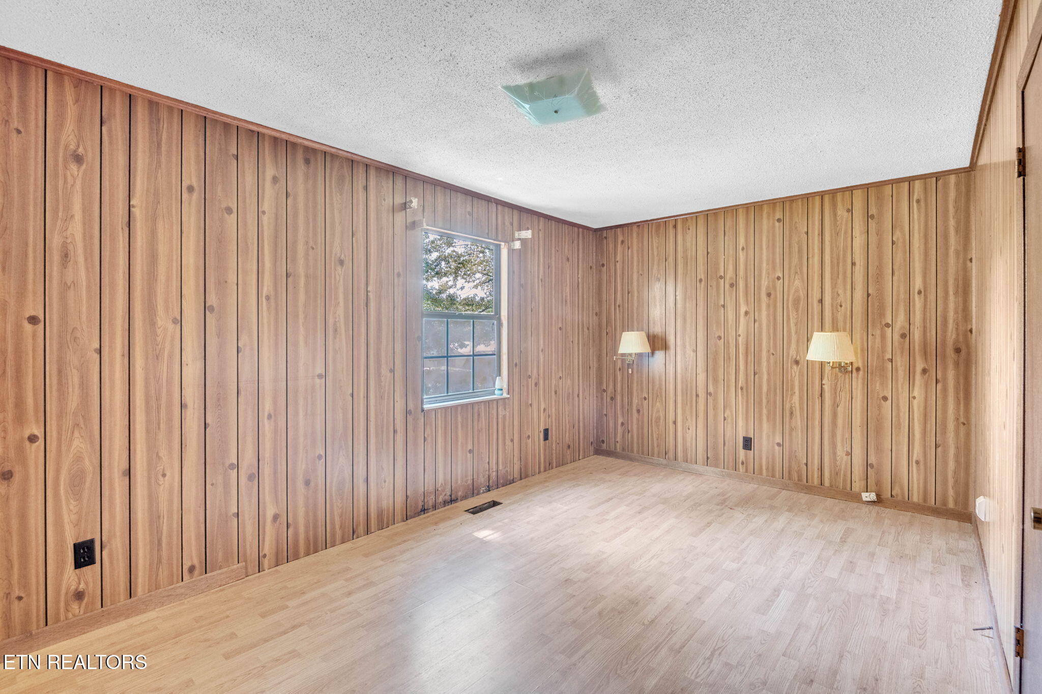 322 Idlewild Drive White Pine, TN 37890 - Photo 14 of 22 16-web-or-mls-Idlewild-1722