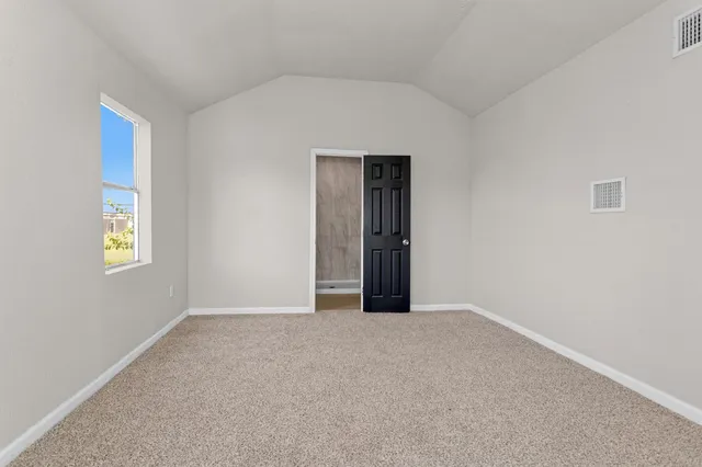 $1,877 | 15225 Woodforest Boulevard, Channelview, TX 77530