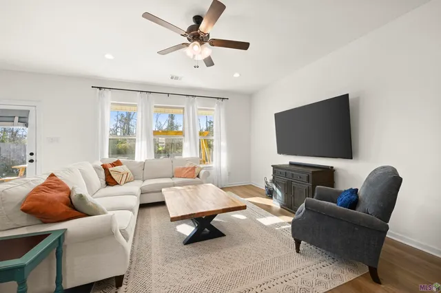 $235,000 | 9626 South Grand Marsh Court, Denham Springs, LA 70726