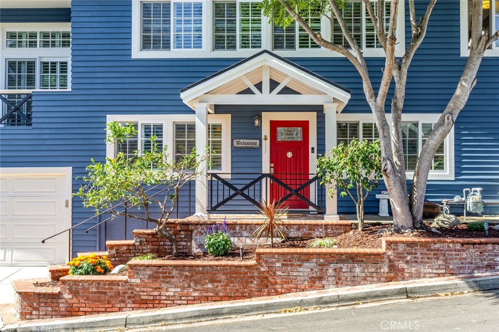 34061 Formosa Dana Point, CA 92629 - Photo 2 of 61 a front view of a house with garden