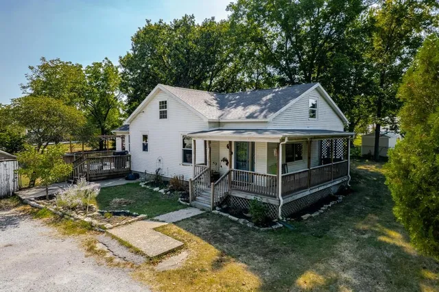 $164,900 | 1917 Simpson Avenue, Winfield, KS 67156