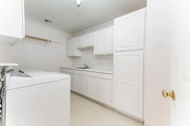 $164,900 | 1917 Simpson Avenue, Winfield, KS 67156