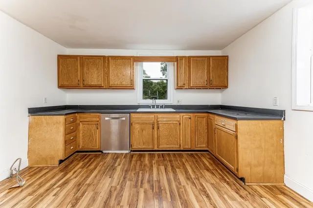 $164,900 | 1917 Simpson Avenue, Winfield, KS 67156