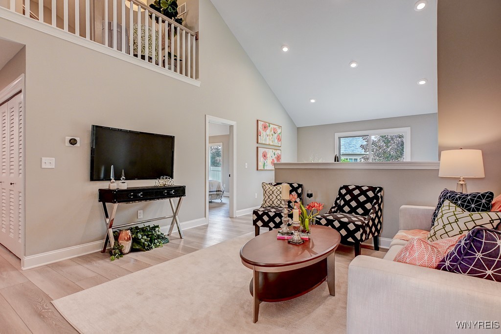 37 B Stonham Way, Unit 602 Amherst, NY 14221 - Photo 2 of 8