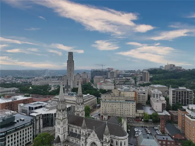 $298,000 | 128 North Craig Street, Unit 815, Pittsburgh, PA 15213