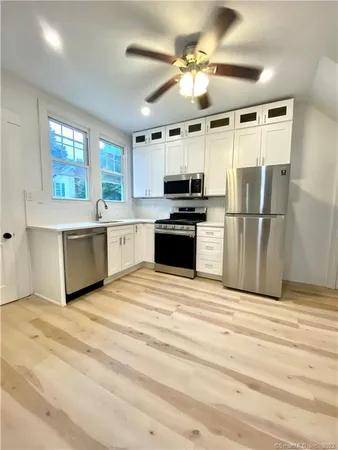 $2,700 | 25 Beecher Place, New Haven, CT 06512