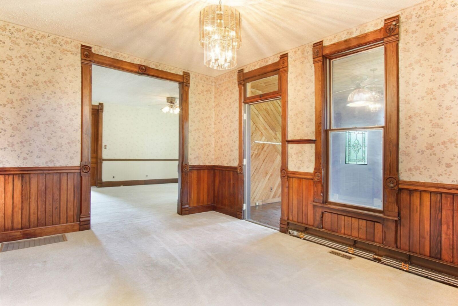 5221 Hartman Road Eau Claire, MI 49111 - Photo 15 of 29 Dining room