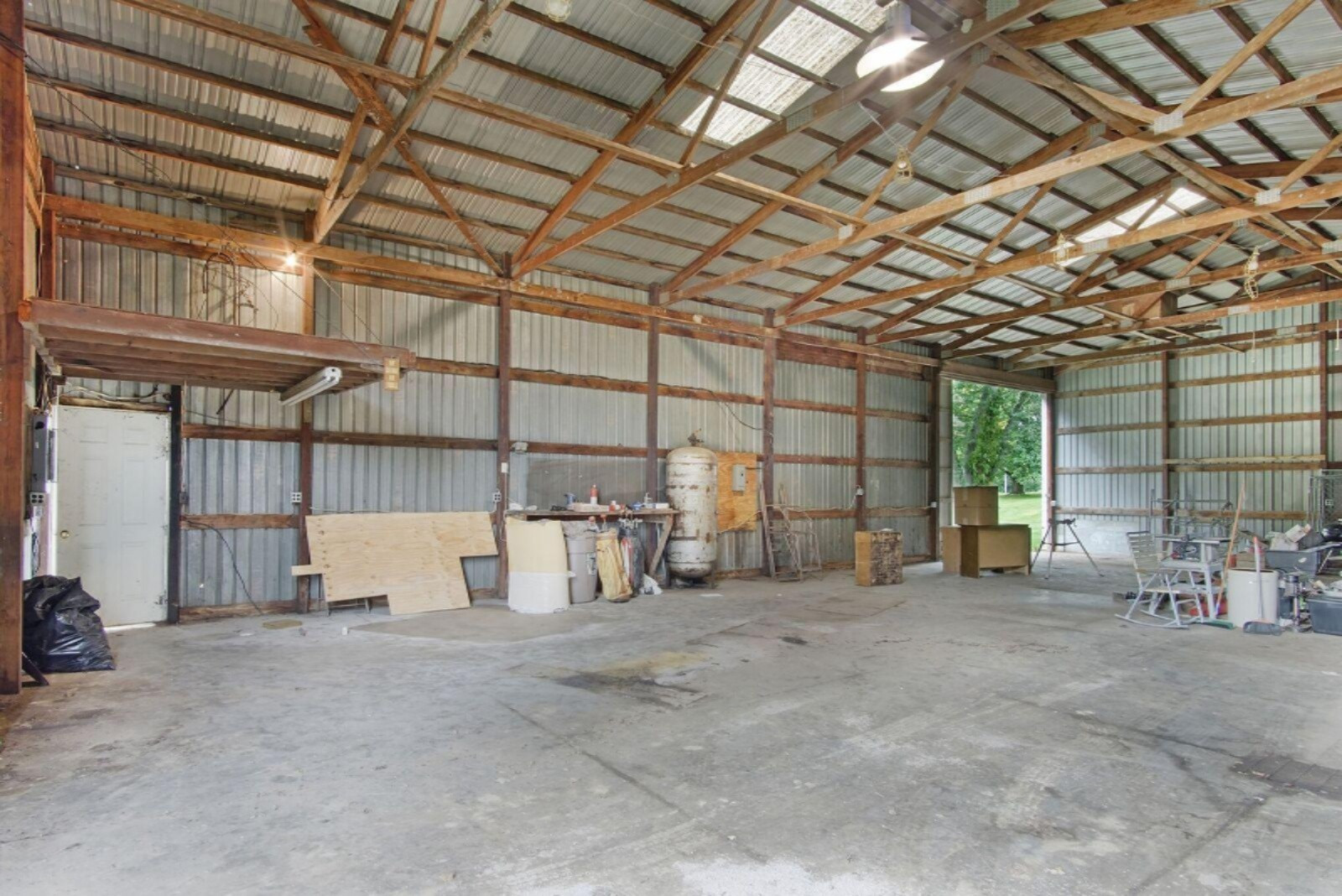 5221 Hartman Road Eau Claire, MI 49111 - Photo 9 of 29 Pole Barn 2