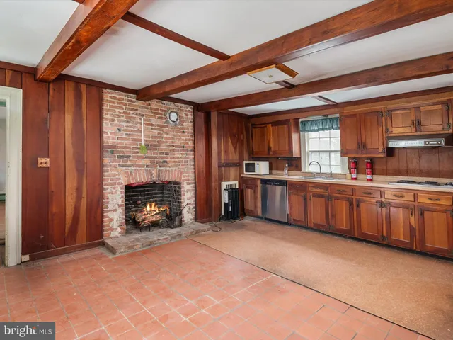 $1,800,000 | 1008 West Central Avenue, Davidsonville, MD 21035