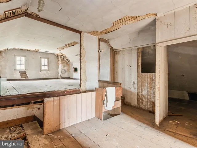 $1,800,000 | 1008 West Central Avenue, Davidsonville, MD 21035