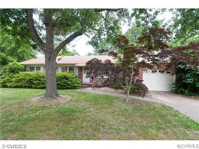 613 Sparrow Road Chesapeake, VA 23325 - Photo 1 of 24 Exterior Front