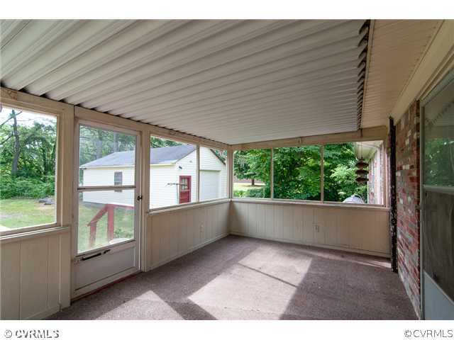 613 Sparrow Road Chesapeake, VA 23325 - Photo 21 of 24 Porch