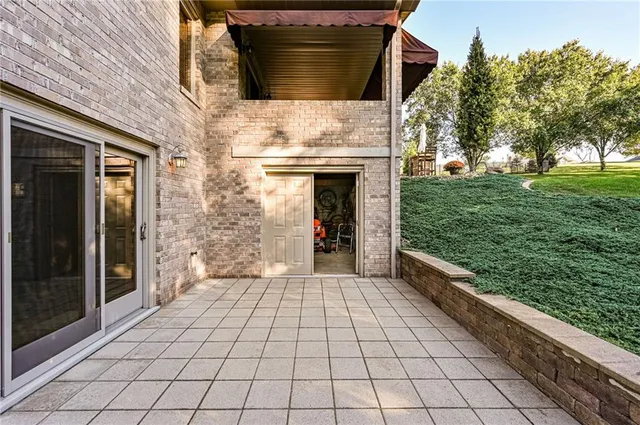 a view of a entryway door of the house