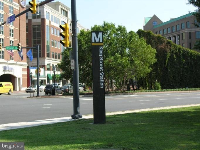 10 West Spring Street Alexandria, VA 22301 - Photo 24 of 24 King Street Metro