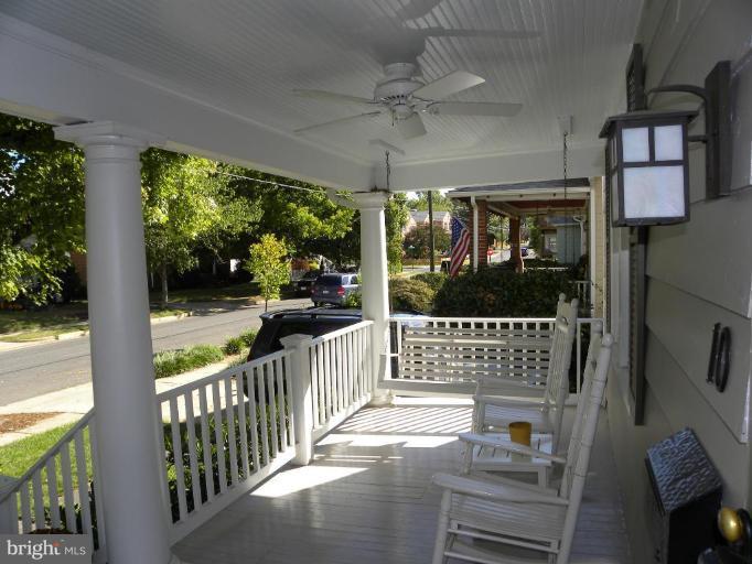 10 West Spring Street Alexandria, VA 22301 - Photo 4 of 24 Porch