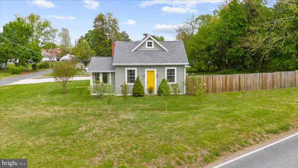 $415,000 | 8 Anglewood Avenue, Earleville, MD 21919