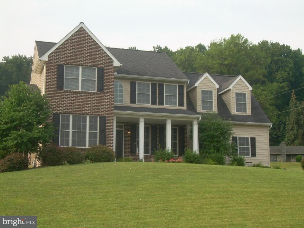 2940 Bowman Road Lancaster, PA 17601 - Photo 1 of 19 Gallery Image 1
