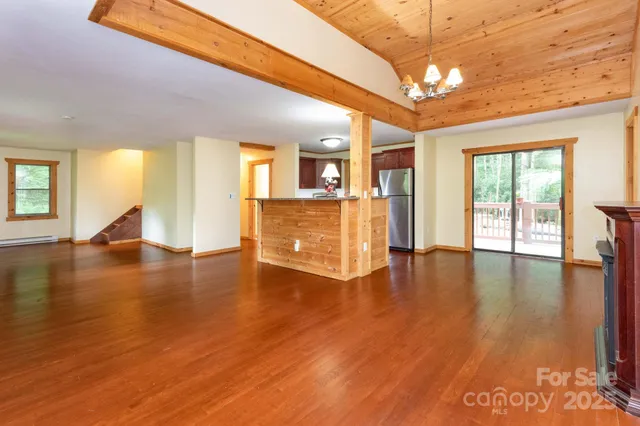 $425,000 | 107 Cabin Fever Trail, Maggie Valley, NC 28751