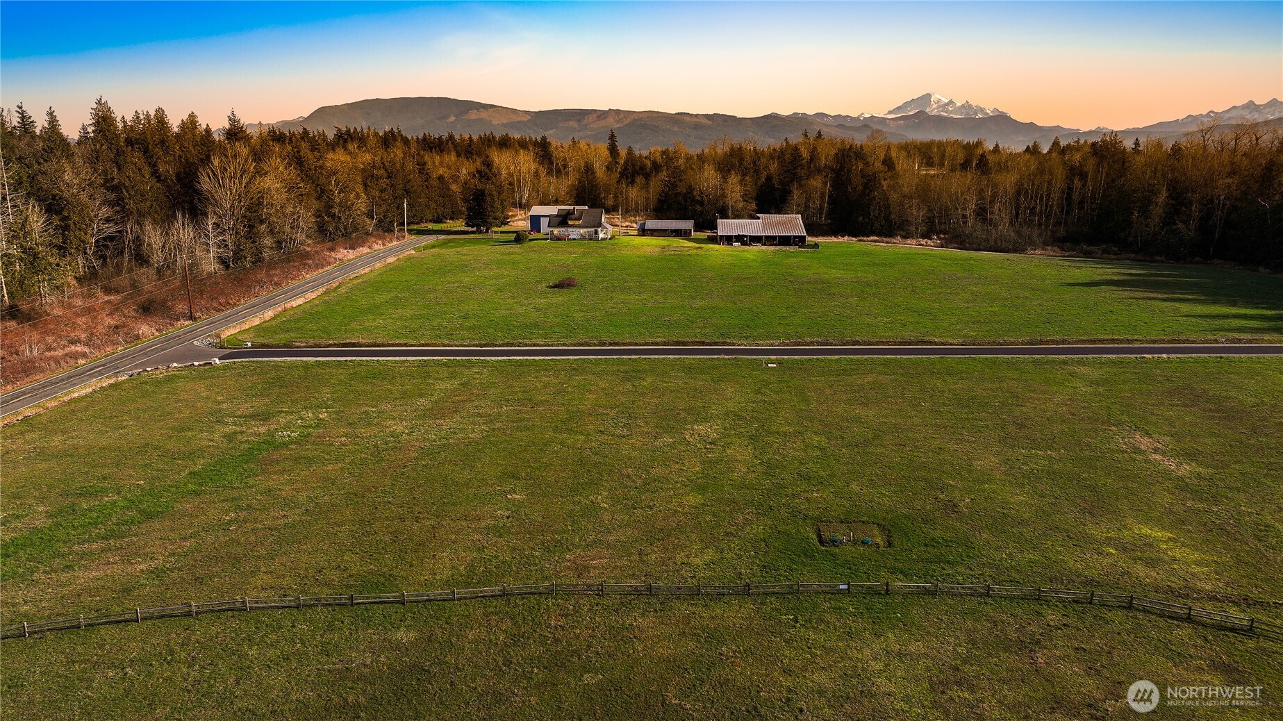 1375 Ten Mile Road Everson, WA 98247 - Photo 3 of 13