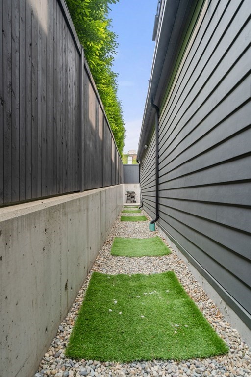 610 Rutherford Avenue, Unit 203 Boston, MA 02129 - Photo 22 of 23 Gallery Image 22