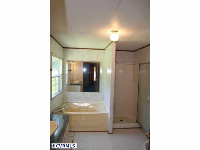 2562 Ridge Road Powhatan, VA 23139 - Photo 6 of 7 Other - Master Bath
