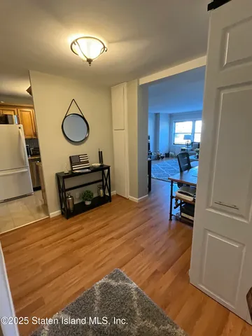 $224,000 | 1100 Clove Road, Unit 2E | Silver Lake