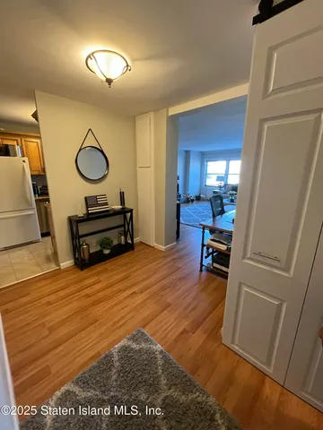 $224,000 | 1100 Clove Road, Unit 2E | Silver Lake