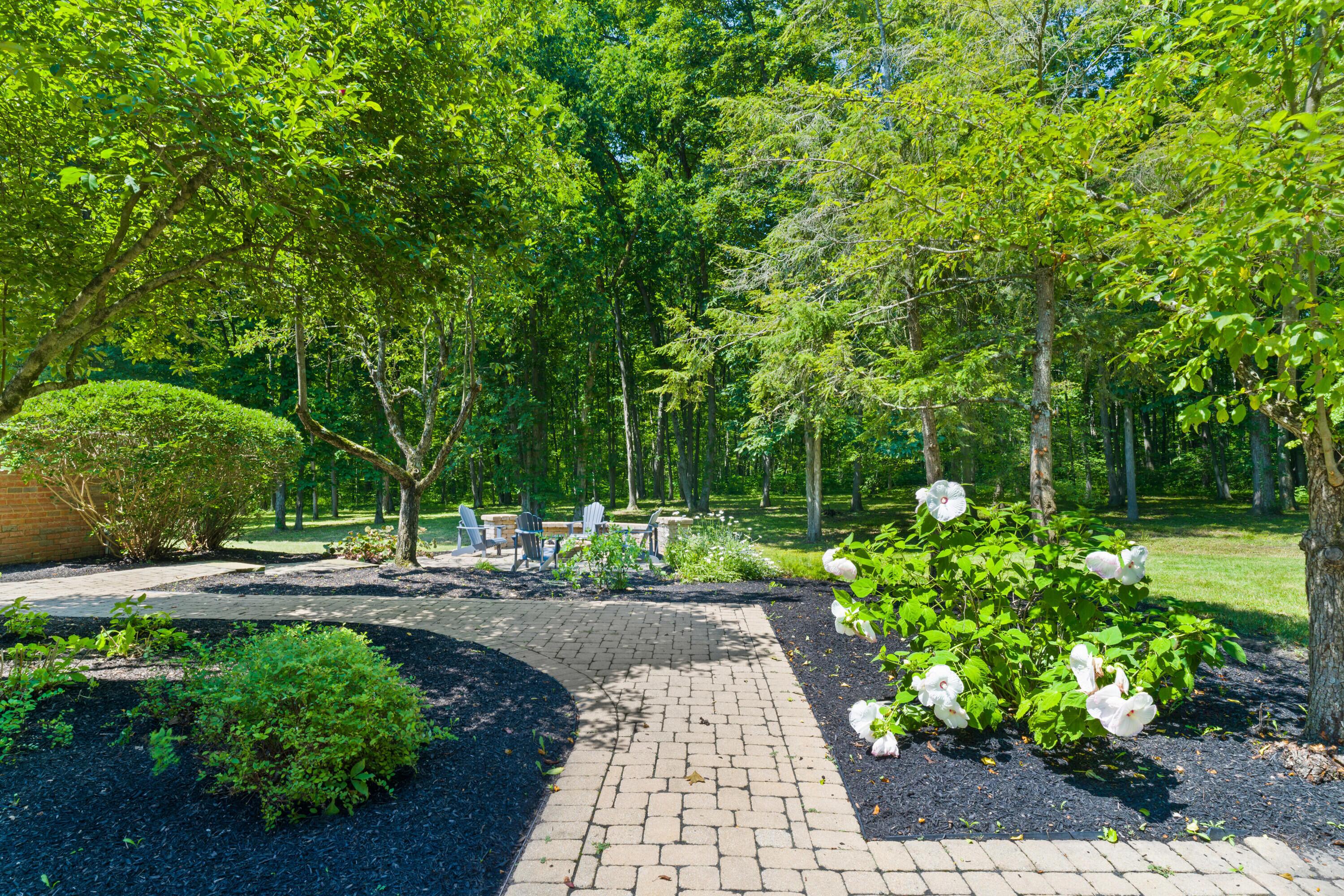 5455 Plantation Road Sunbury, OH 43074 - Photo 109 of 176 Backyard