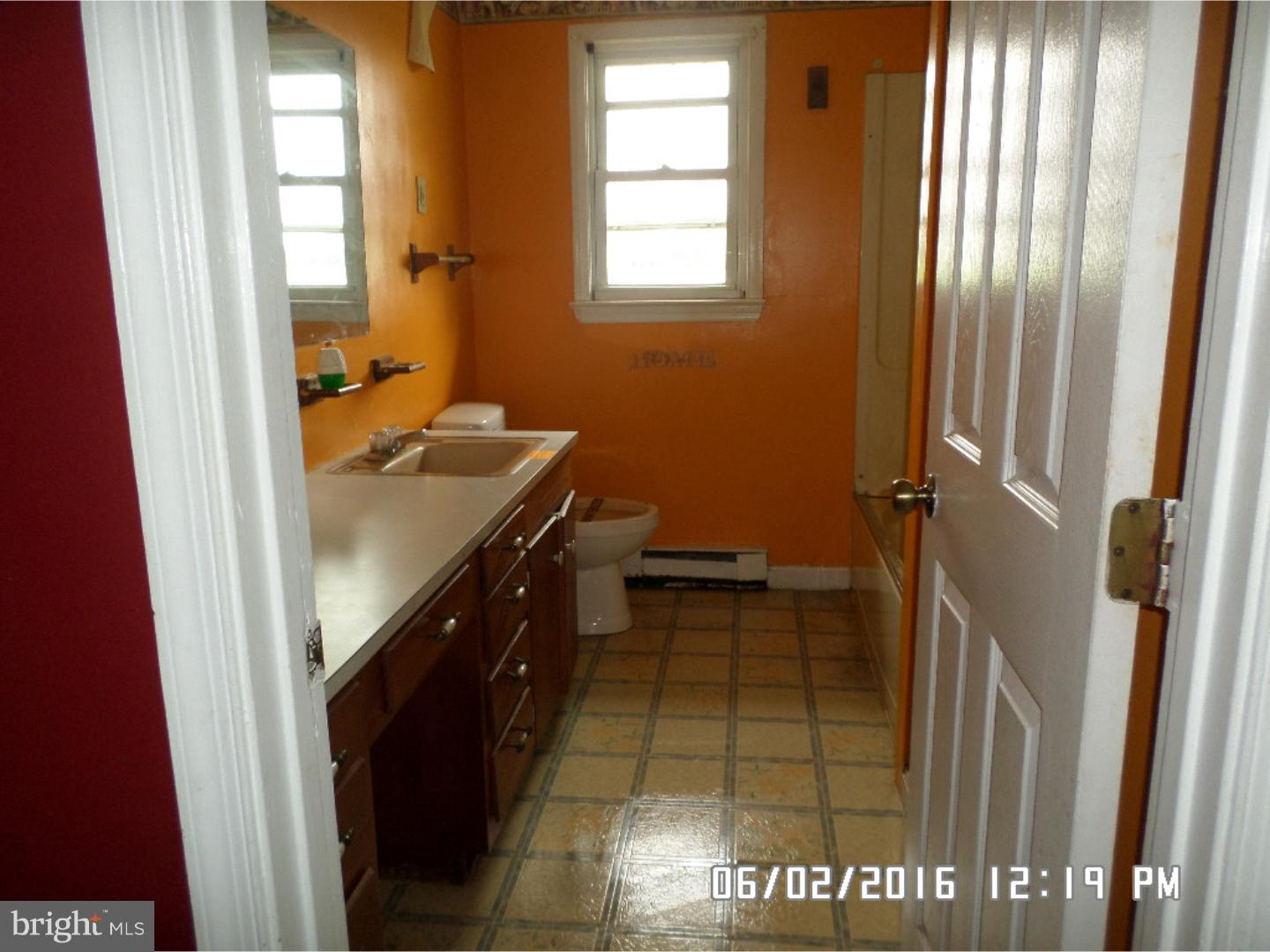 423 Carpenter Bridge Road Harrington, DE 19952 - Photo 15 of 20 Bathroom