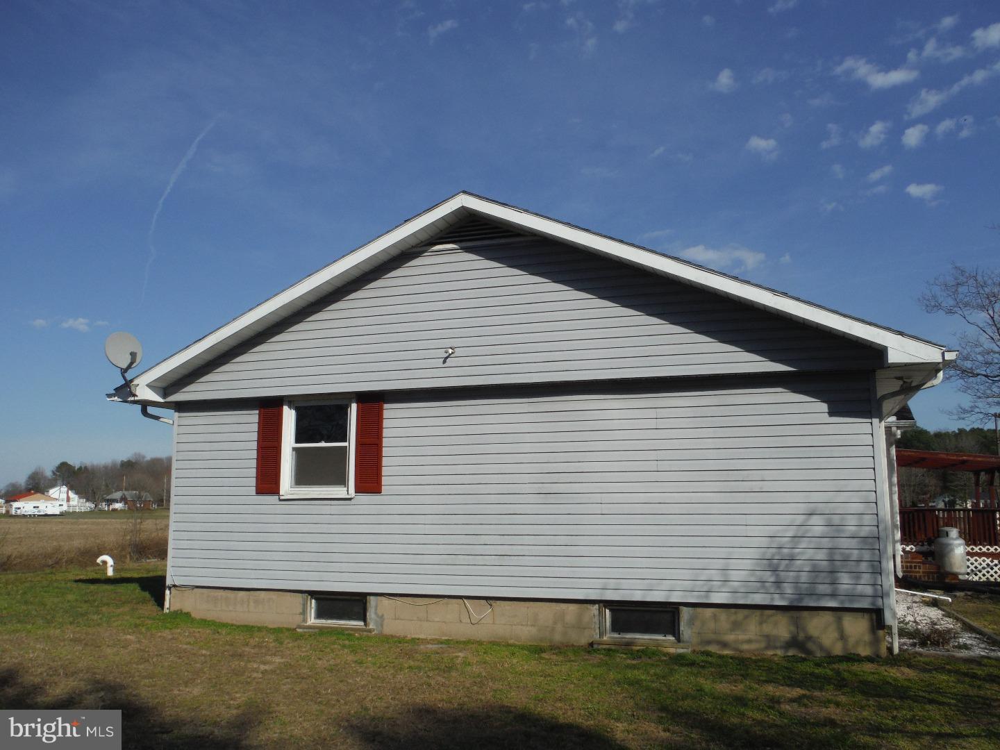 423 Carpenter Bridge Road Harrington, DE 19952 - Photo 5 of 20 Exterior Side