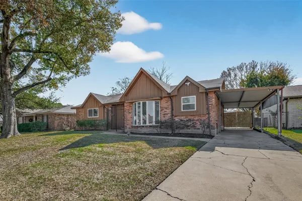 $2,400 | 8307 Carvel Lane, Houston, TX 77036